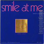 [Pochette de Smile at me]