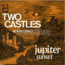 [Pochette de Two castles (JUPITER SUNSET)]