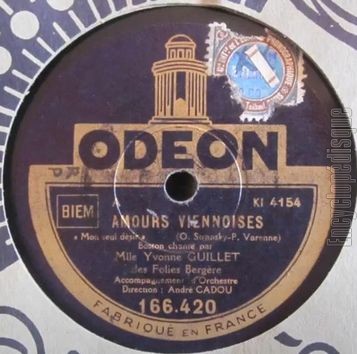 [Pochette de Amours viennoises / La douceur d’aimer (Yvonne GUILLET)]