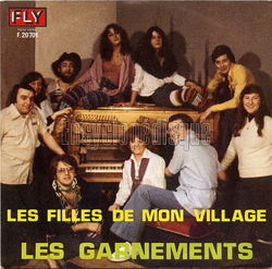 [Pochette de Les filles de mon village (Les GARNEMENTS)]
