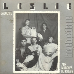 [Pochette de Jalousie (LESLIE (4))]