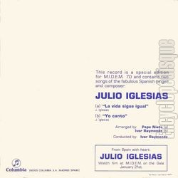 [Pochette de La vida sigue igual (Julio IGLESIAS) - verso]