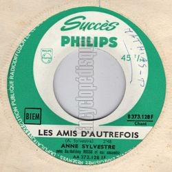 [Pochette de Les amis d’autrefois (Anne SYLVESTRE)]