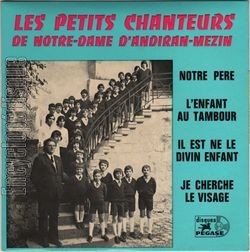 [Pochette de Notre Pre (Les PETITS CHANTEURS DE NOTRE-DAME D’ANDIRAN-MZIN)]