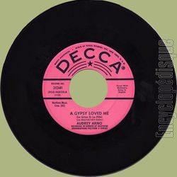 [Pochette de A gypsy loved me (Audrey ARNO)]